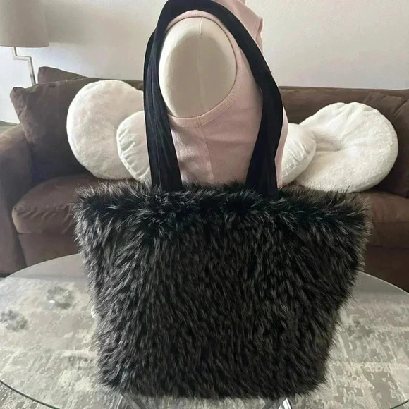 I.N.C internacional concepts bag super nice - Picture 1 of 6